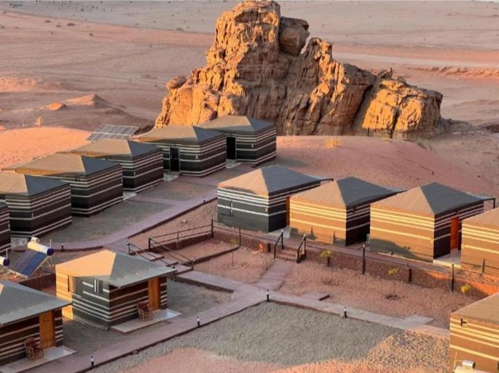 Wadi Rum Aviva Camp Екстериор снимка