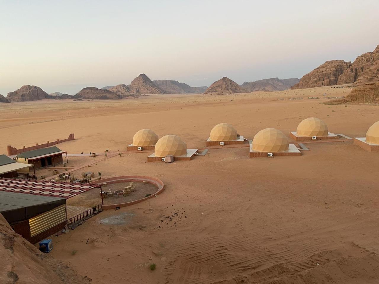 Wadi Rum Aviva Camp Екстериор снимка